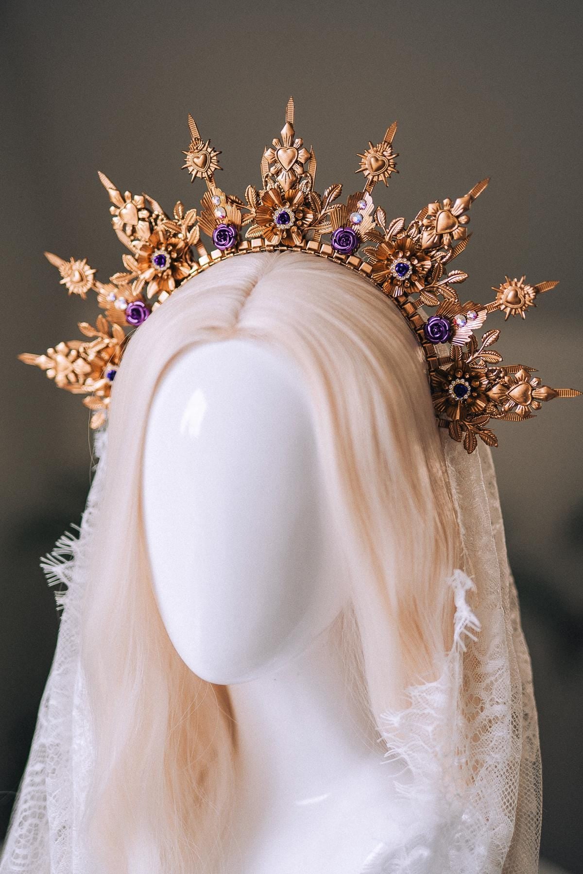 La Catrina Halo Crown, Gold Sacred Heart Crown, Dia De Los Muertos Headpiece, Purple Crystal Crown, Gothic Halo Tiara, Halloween Costume