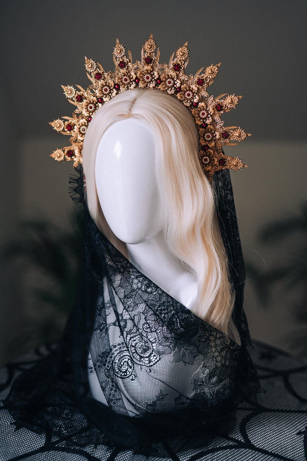 La Catrina Halo Crown, Gold Flower Halo, Dia De Los Muertos Crown, Burgundy Crystal Crown, Gothic Halo Tiara, Halloween Costume Crown