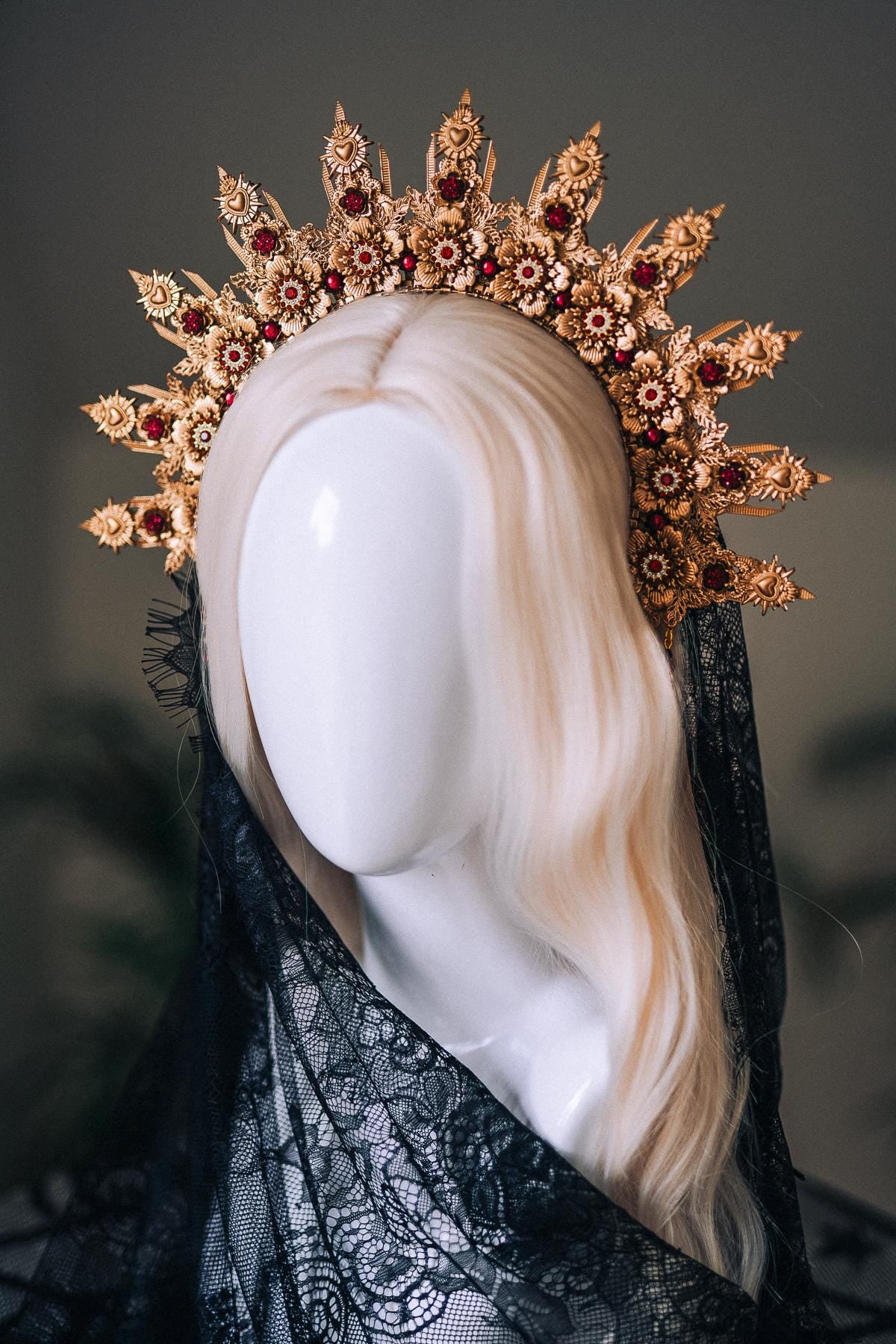 La Catrina Halo Crown, Gold Flower Halo, Dia De Los Muertos Crown, Burgundy Crystal Crown, Gothic Halo Tiara, Halloween Costume Crown