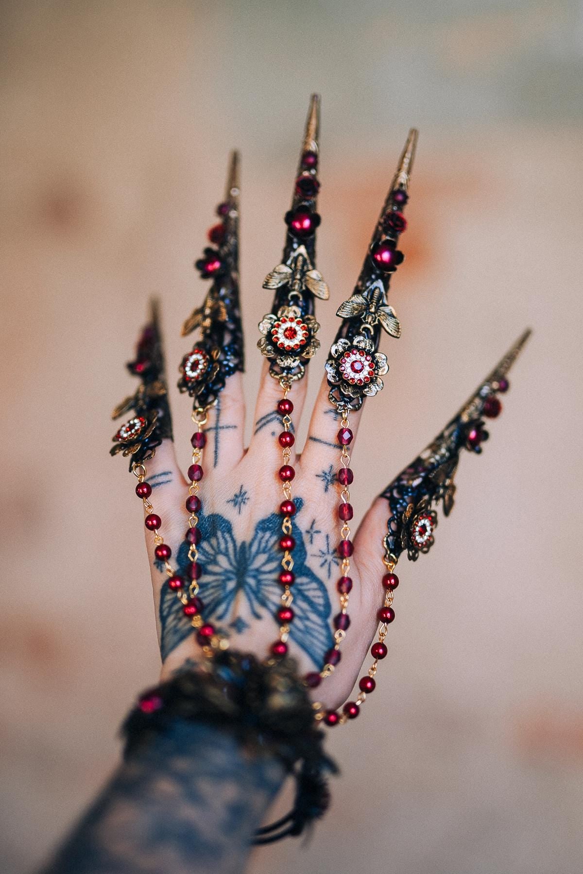 Gothic Morticia Addams Finger Claws Black Roses Red Crystals Skull Dark Queen Halloween Jewelry