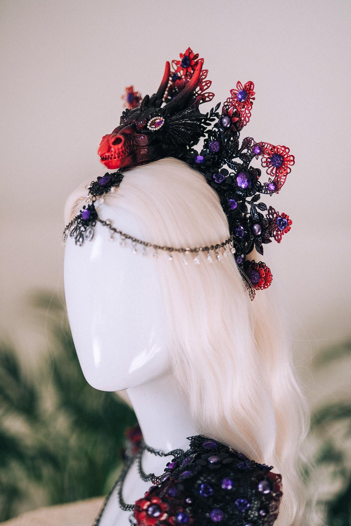 Dragon Queen Crown, Black Red Gothic Crown, Fantasy Horn Crown, Gothic Headpiece, Cosplay Crown, Mythical Goddess Crown