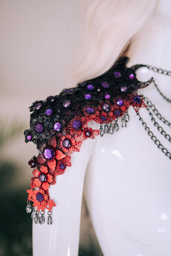 Dragon Queen Necklace, Black Red Gothic Necklace, Fantasy Statement Necklace, Cosplay Necklace, Mythical Goddess Necklace, Gothic Jewelry