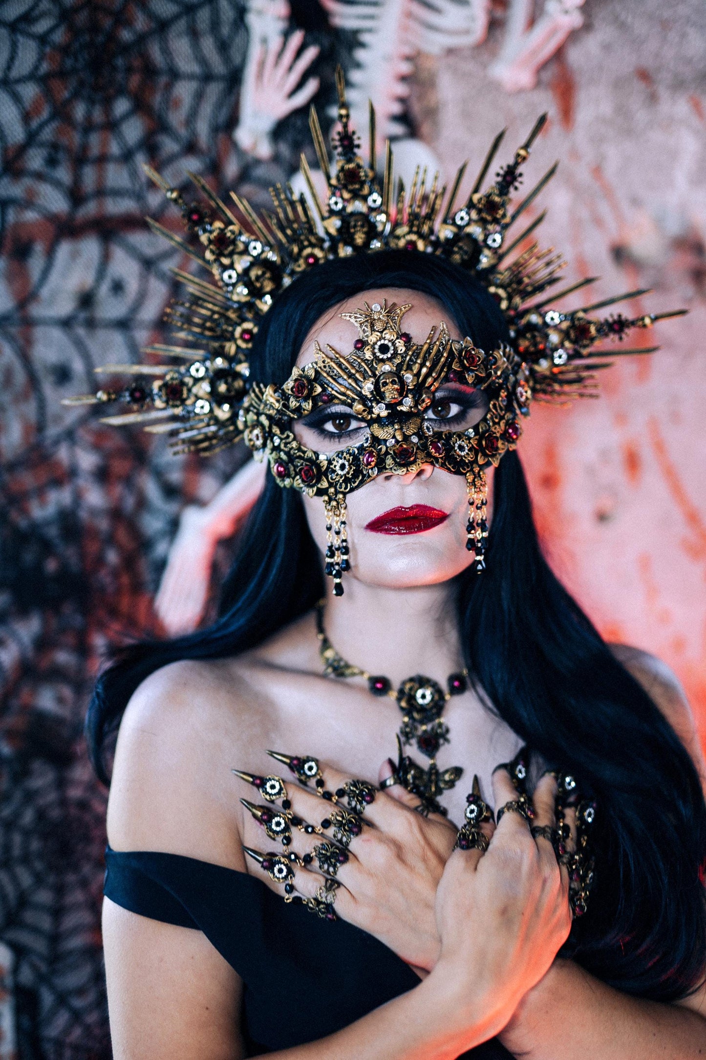 Gothic Morticia Addams Mask Red Crystal Skull Dark Queen Halloween Masquerade Mask