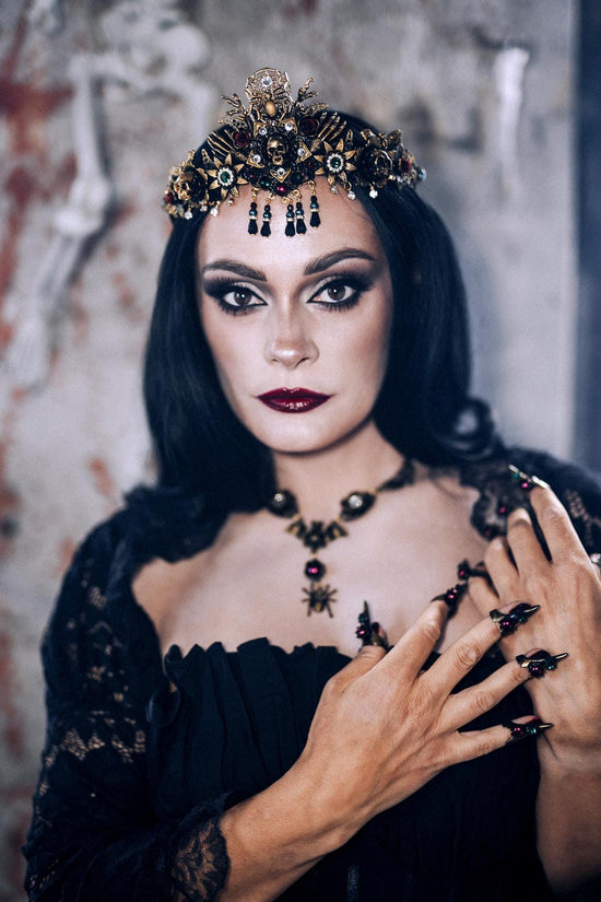 Gothic Morticia Addams Finger Claws Black Gold Red Crystals Skull Spider Dark Queen Accessories