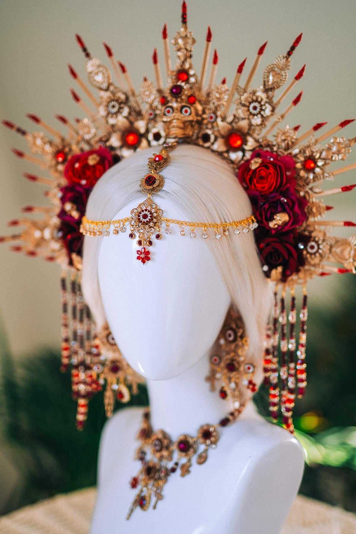 La Catrina Crown Red Gold Rose Skull Headpiece Mexican Halo Crown Dia De Los Muertos Floral Headband Festival Costume Crown