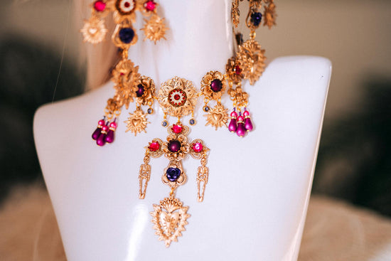 La Catrina Fuchsia Gold Necklace Halo Crown Gothic Jewelry Day Of The Dead Costume Mexican Style Festival Outfit Statement Choker