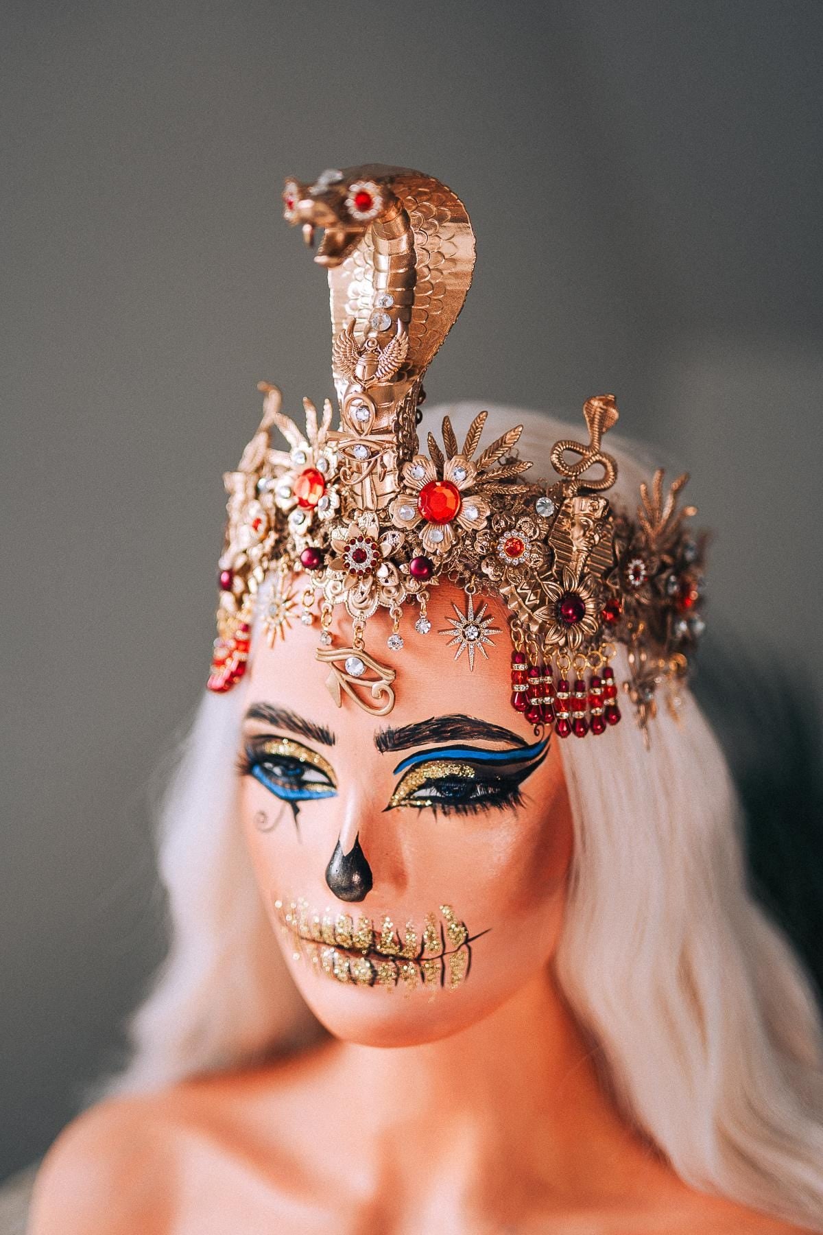 Cleopatra Crown Gold Snake Headdress Red Gem Halo Crown Egyptian Costume Ankh Jewelry Queen of Egypt Halloween Headpiece