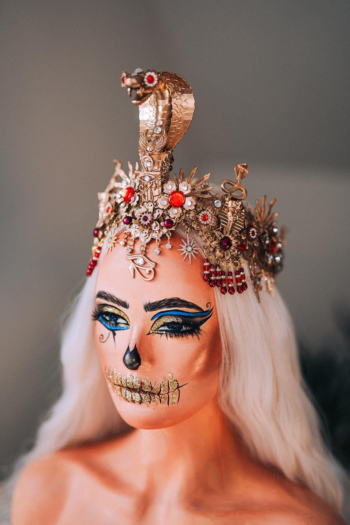 Cleopatra Crown Gold Snake Headdress Red Gem Halo Crown Egyptian Costume Ankh Jewelry Queen of Egypt Halloween Headpiece