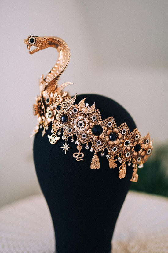 Cleopatra Gold Crown, Egyptian Queen Set, Snake Tiara, Pharaoh Headdress, Cleopatra Necklace, Festival Accessories, Golden Finger Claws