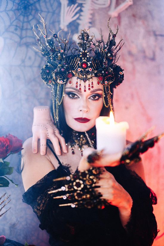 Gothic Morticia Addams Finger Claws Black Roses Red Crystals Skull Dark Queen Halloween Jewelry