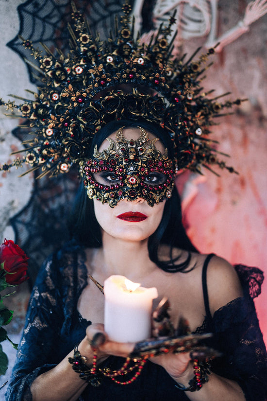 Gothic Morticia Addams Crown Black Red Gold Dark Queen Headpiece Halloween Costume Crown