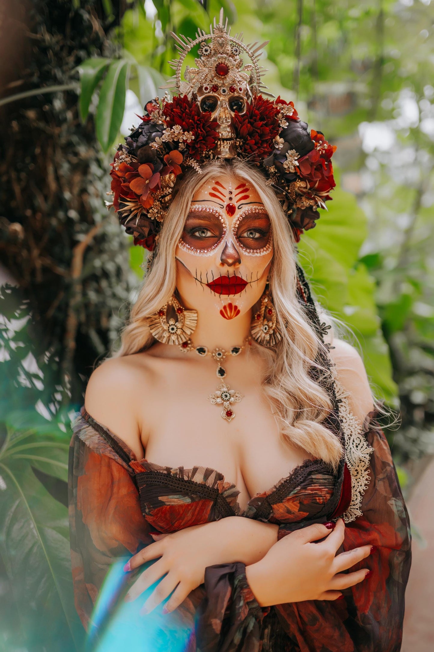 Golden Skull Halo Crown Red Flowers Sacred Heart Halloween Headdress La Catrina Costume Dia De Los Muertos