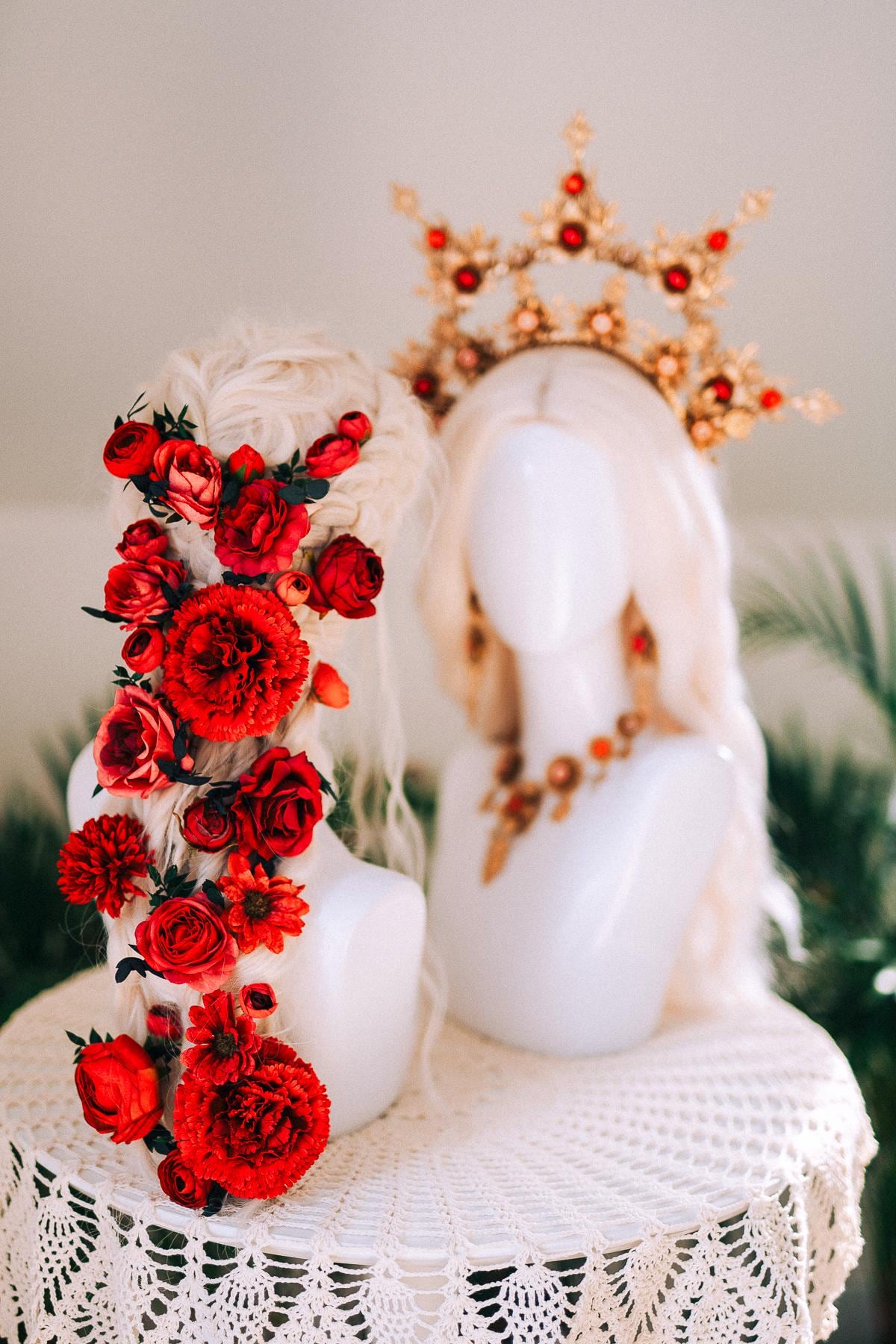 La Catrina Crown Red Gold Rose Skull Headpiece Mexican Halo Crown Dia De Los Muertos Floral Headband Festival Costume Crown