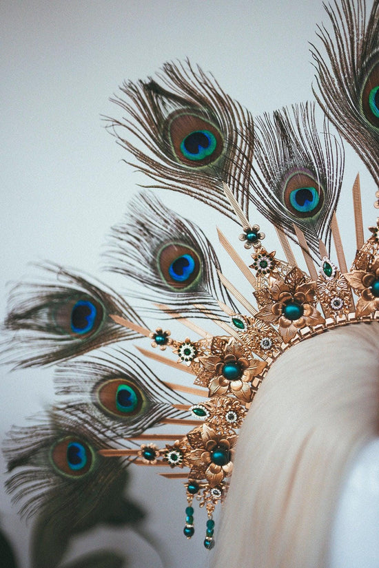 Peacock Halo Crown, Gold Goddess Headpiece, Festival Tiara, Bridal Halo, Maternity Photoshoot, Carnival Costume, Statement Feather Crown