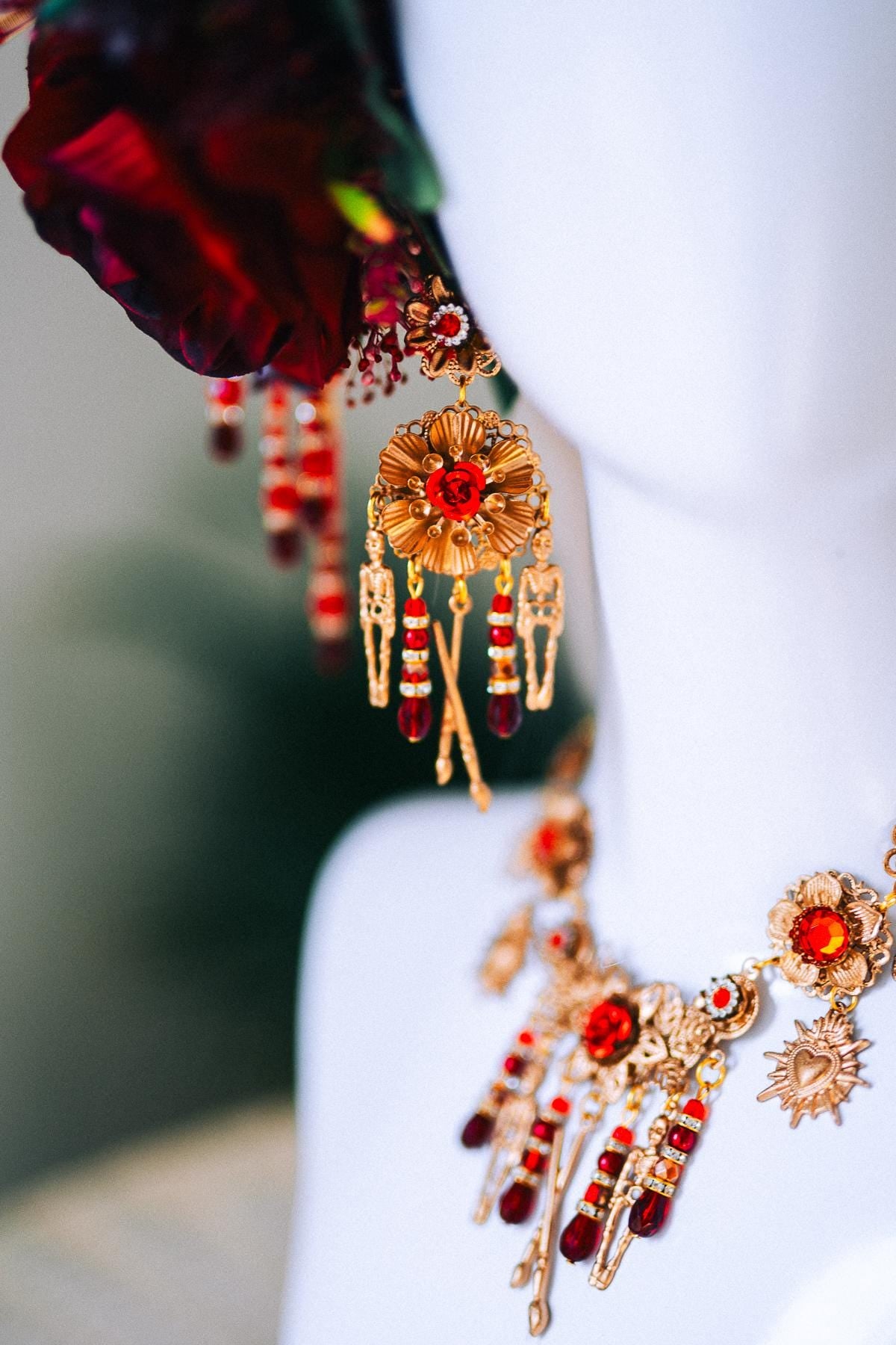 Red Gold La Catrina Necklace Dia De Muertos Jewelry Gothic Statement Necklace Mexican Festival Choker Halloween Goddess Necklace