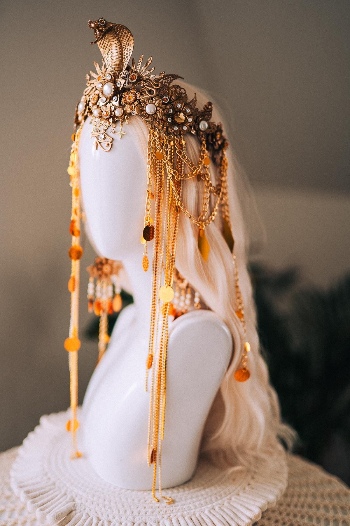 Cleopatra Gold Snake Crown Cobra Headpiece Egyptian Halo Crown Festival Goddess Headpiece Halloween Costume Tiara