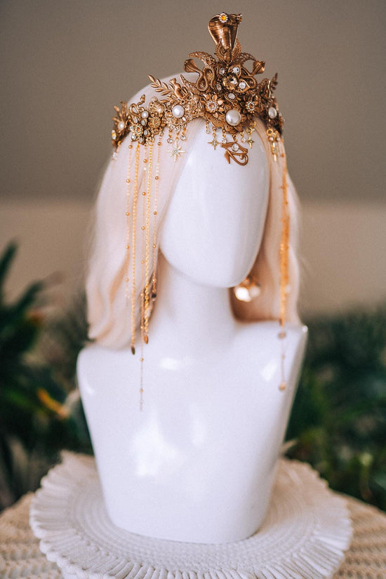 Cleopatra Cobra Gold Crown Snake Headpiece Goddess Crown Egyptian Wedding Tiara Gold Crown with Chains Costume Headpiece Festival