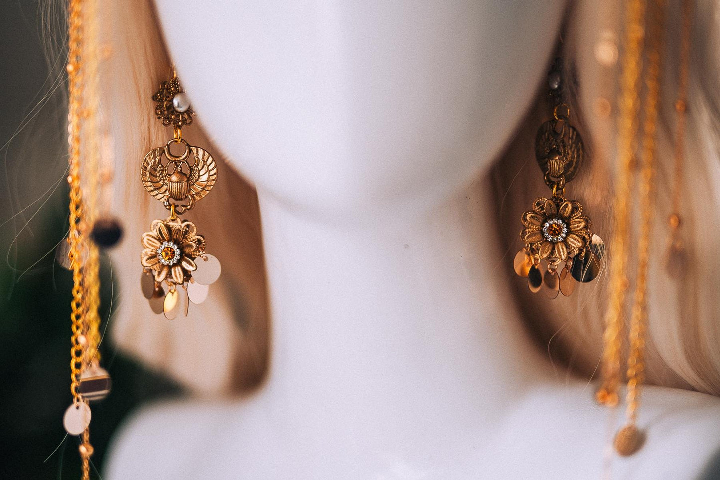 Cleopatra Earrings Gold Serpent Jewelry Egyptian Snake Earrings Festival Statement Pearls Goddess Costume Jewelry for Carnival Halloween