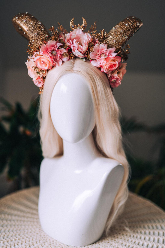 Zodiac Sign, Birthday Headband, B-day Crown, Capricorn crown, Zodiac, Headband, Headpiece, Horns, Tiara, Flower crown, Flower Horns