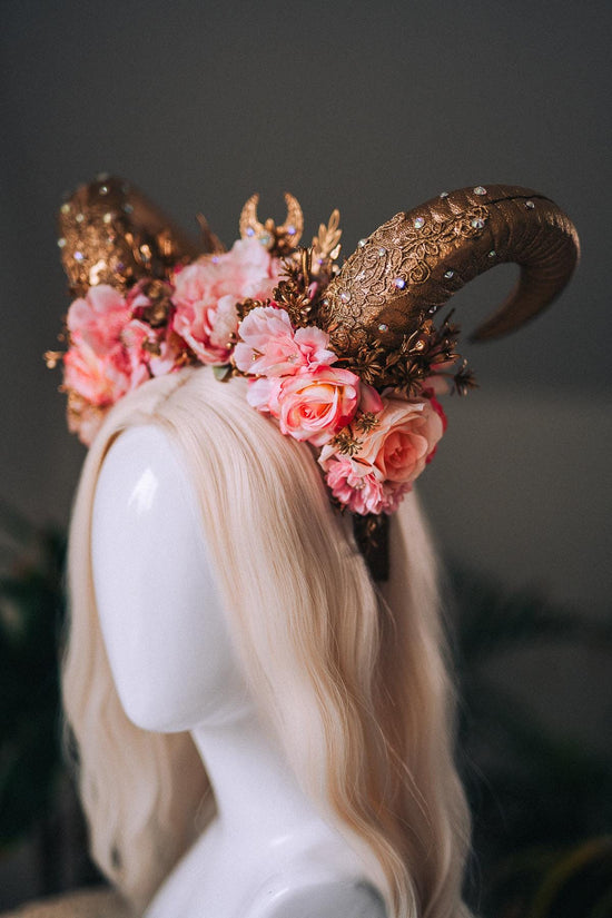 Zodiac Sign, Birthday Headband, B-day Crown, Capricorn crown, Zodiac, Headband, Headpiece, Horns, Tiara, Flower crown, Flower Horns