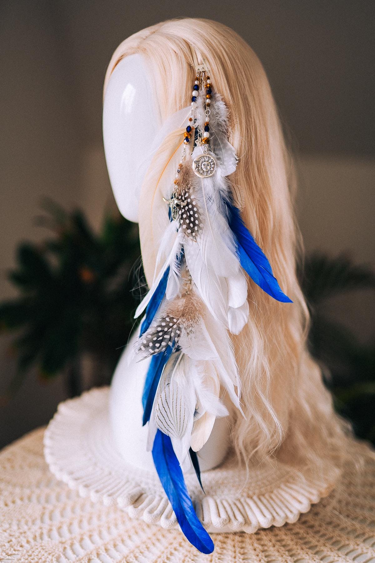 Blue and White Feather Hair Clip, Boho Festival Hairpiece, Natural Feather Hair Accessory, Handmade Carnival Hair Clip, Statement Hairpiece
