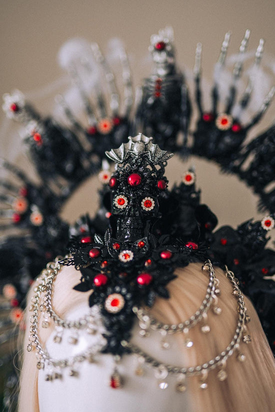 Dark Skeleton Queen Halo Crown Halloween Headpiece Red Black Gothic Skull Light Up Costume Goddess Tiara