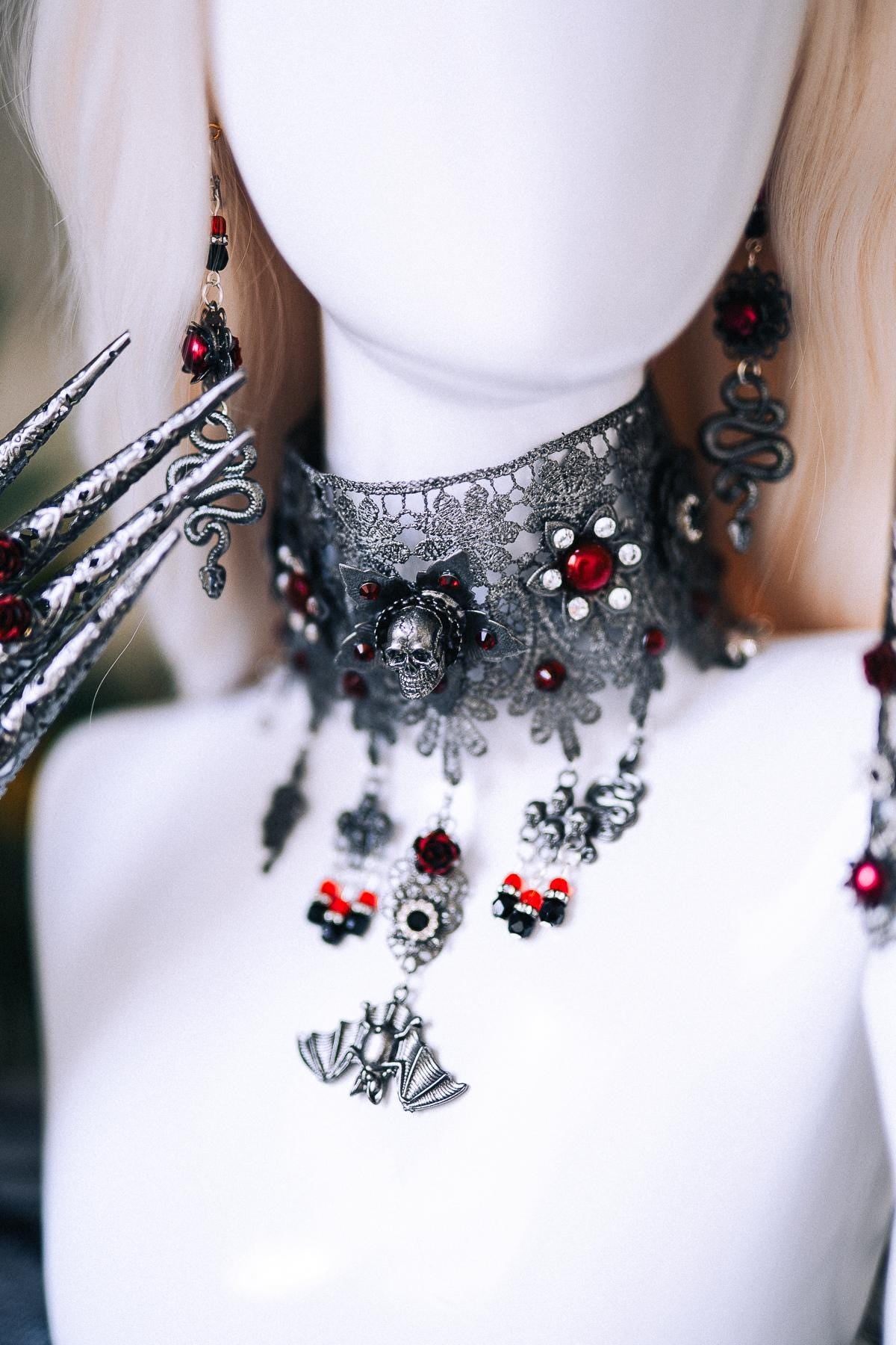 Vampire Queen Choker Gothic Lace Skull Bat Red Crystals Black Silver Necklace Halloween Dark Royal Jewelry