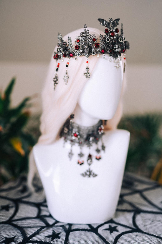 Vampire Queen Earrings Gothic Red Crystals Black Filigree Silver Halloween Jewelry Dark Royal Vampire Set Accessory