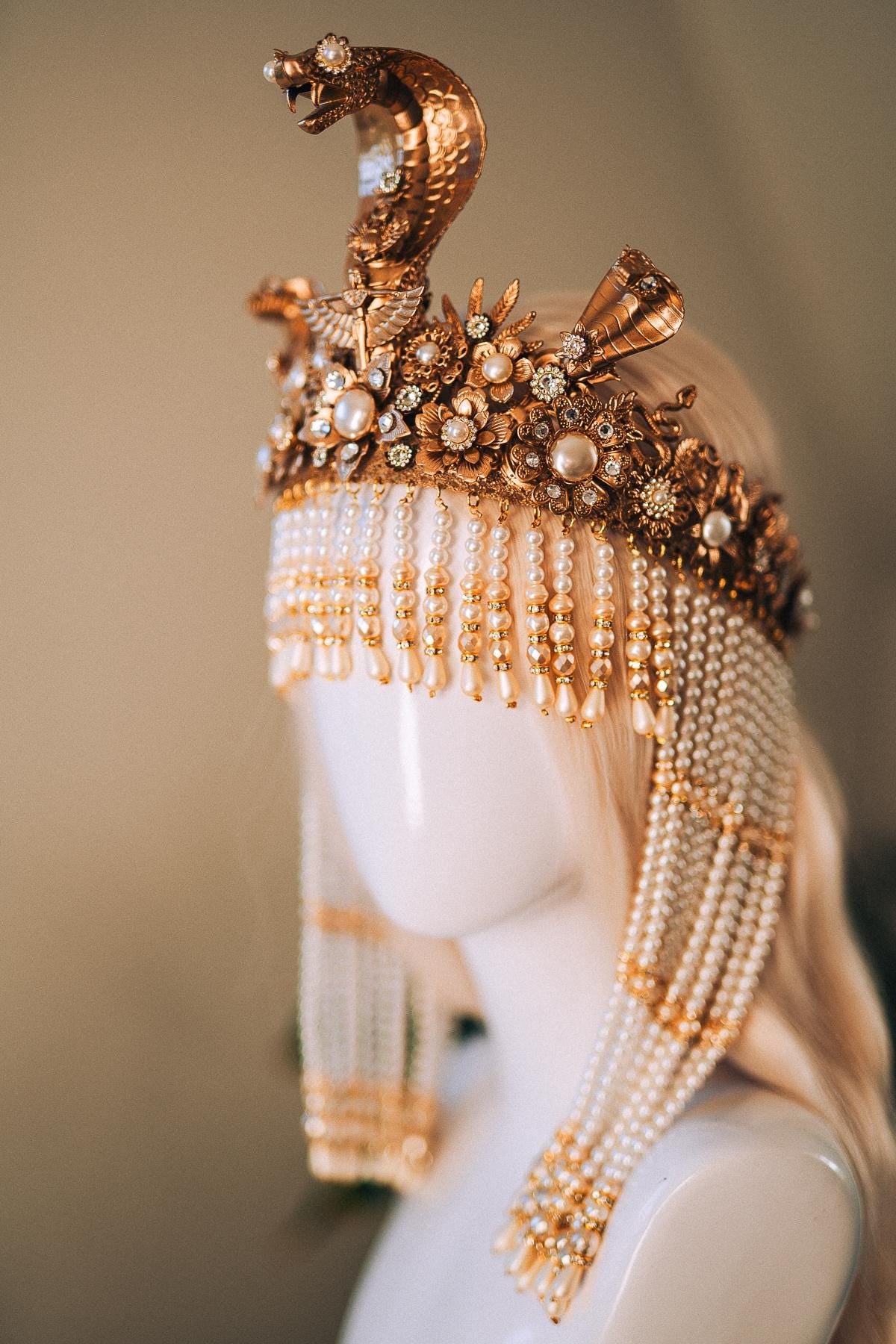 Cleopatra Pearl Crown, Egyptian Queen Crown, Festival Headpiece, Carnival Cleopatra Crown, Luxury Carnival Crown, Halloween Cleopatra Crown