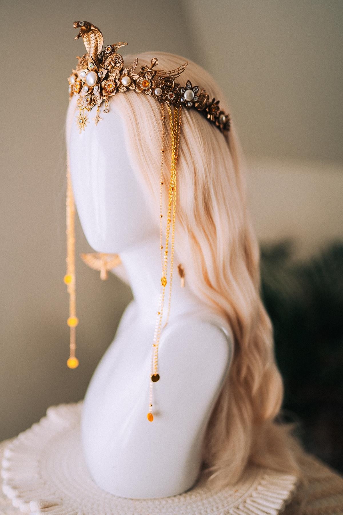 Cleopatra Earrings Gold Goddess Jewelry Serpent Inspired Statement Egypt Costume Halloween Royal Accessories Carnival Look