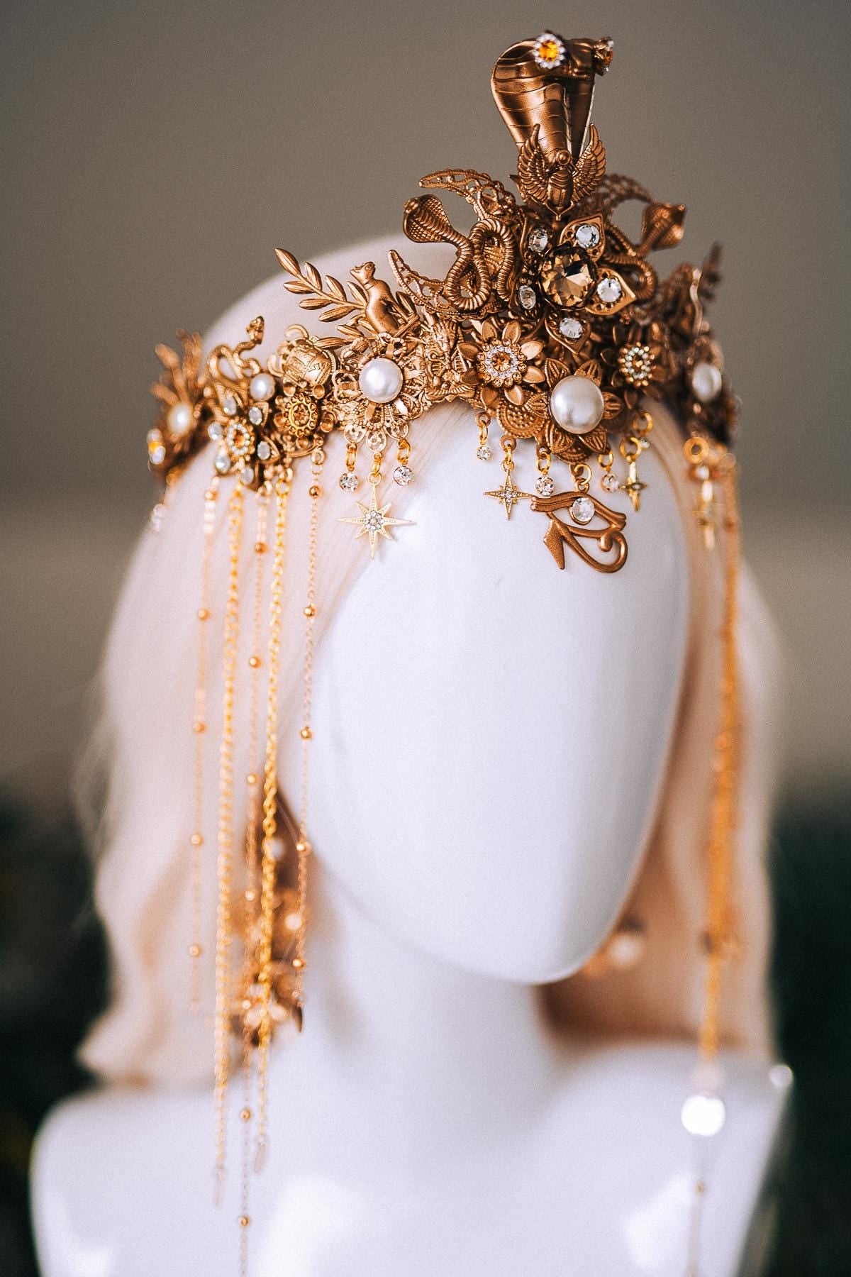 Cleopatra Cobra Gold Crown Snake Headpiece Goddess Crown Egyptian Wedding Tiara Gold Crown with Chains Costume Headpiece Festival