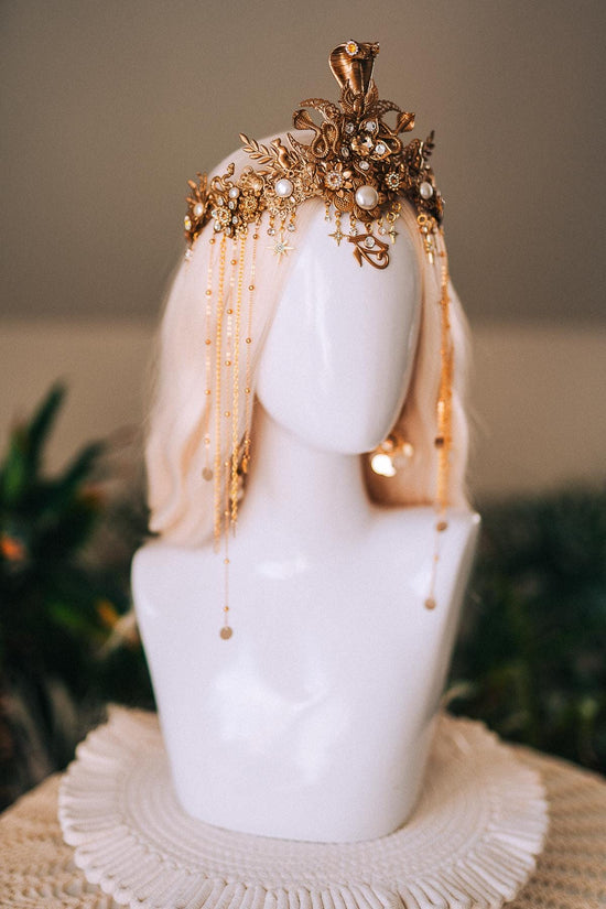 Cleopatra Cobra Gold Crown Snake Headpiece Goddess Crown Egyptian Wedding Tiara Gold Crown with Chains Costume Headpiece Festival