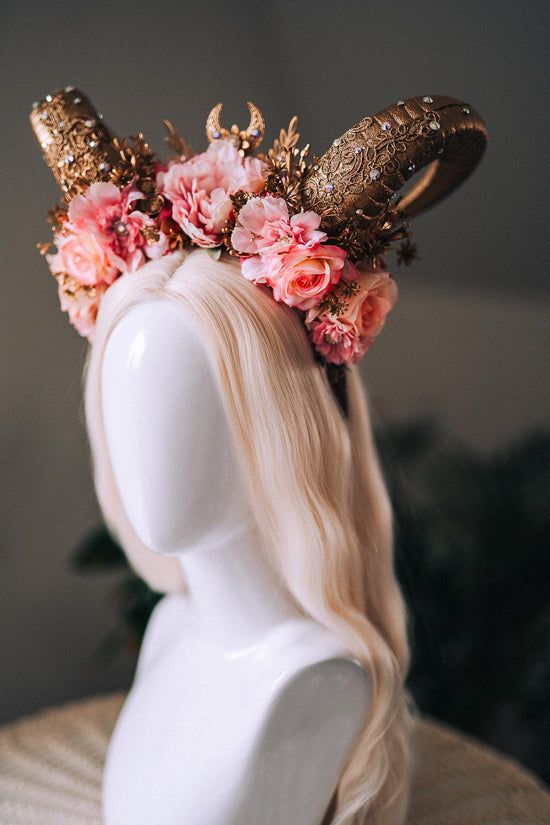 Zodiac Sign, Birthday Headband, B-day Crown, Capricorn crown, Zodiac, Headband, Headpiece, Horns, Tiara, Flower crown, Flower Horns