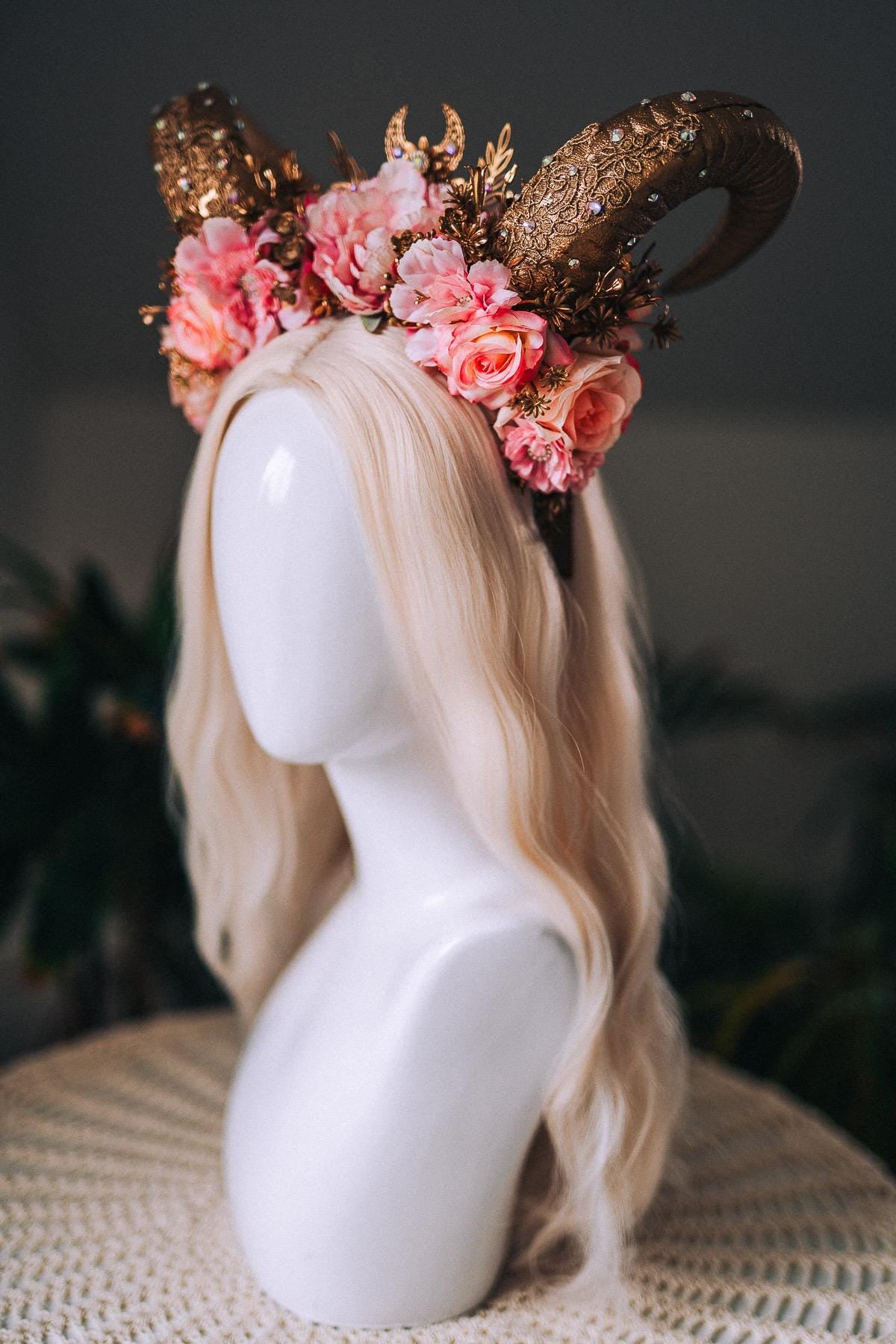 Zodiac Sign, Birthday Headband, B-day Crown, Capricorn crown, Zodiac, Headband, Headpiece, Horns, Tiara, Flower crown, Flower Horns