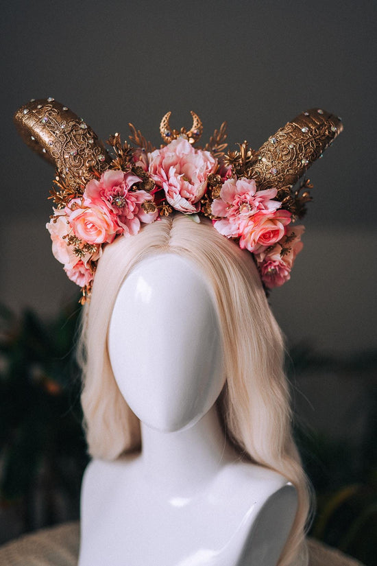 Zodiac Sign, Birthday Headband, B-day Crown, Capricorn crown, Zodiac, Headband, Headpiece, Horns, Tiara, Flower crown, Flower Horns