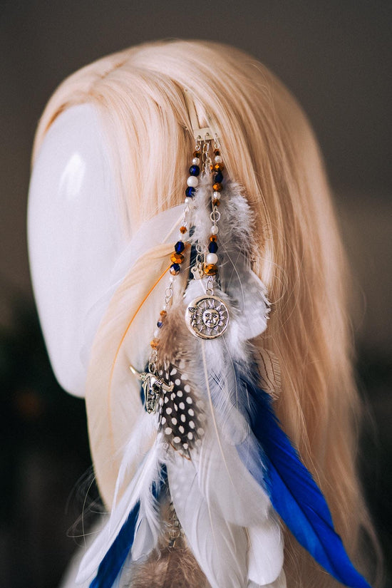 Blue and White Feather Hair Clip, Boho Festival Hairpiece, Natural Feather Hair Accessory, Handmade Carnival Hair Clip, Statement Hairpiece