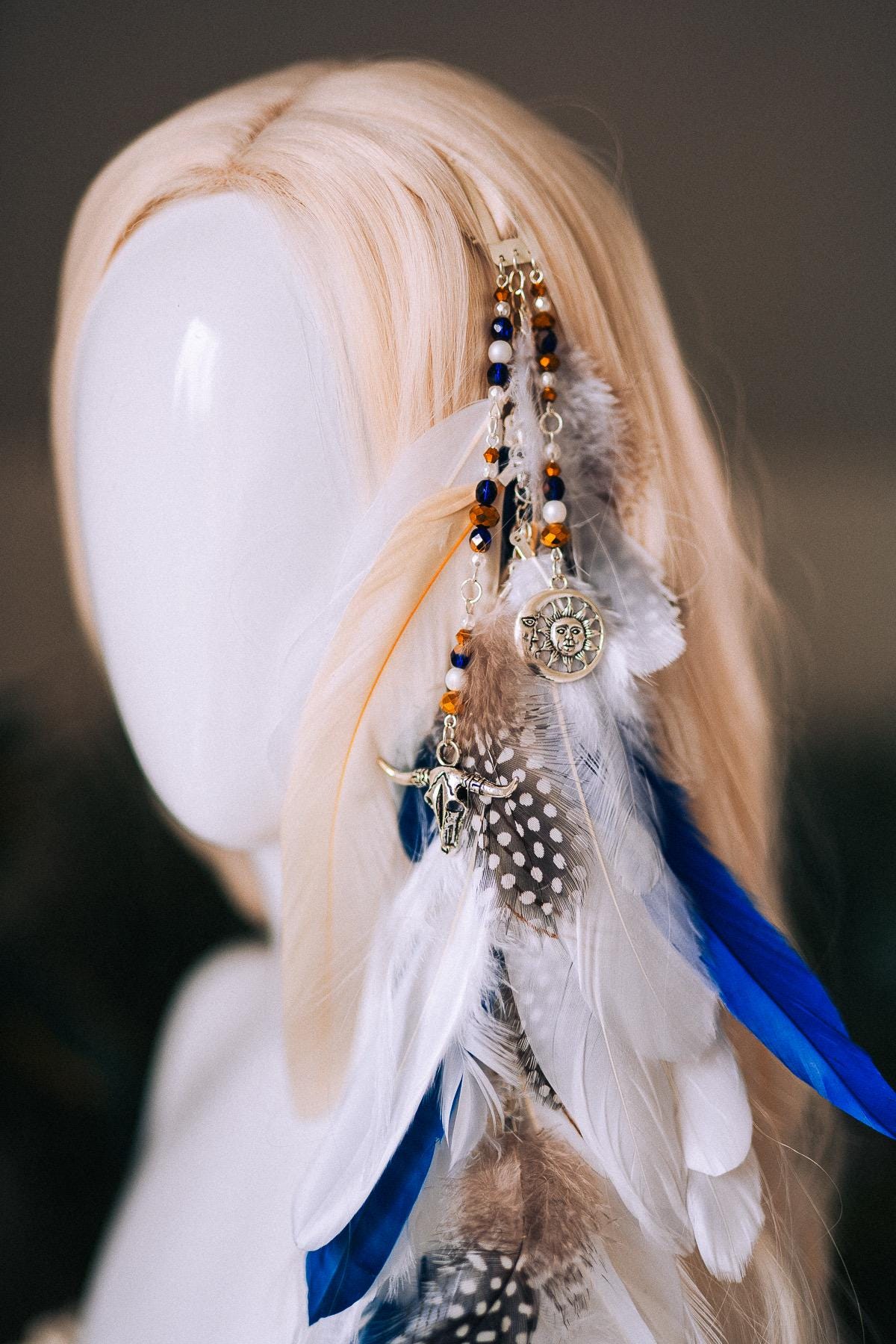 Blue and White Feather Hair Clip, Boho Festival Hairpiece, Natural Feather Hair Accessory, Handmade Carnival Hair Clip, Statement Hairpiece