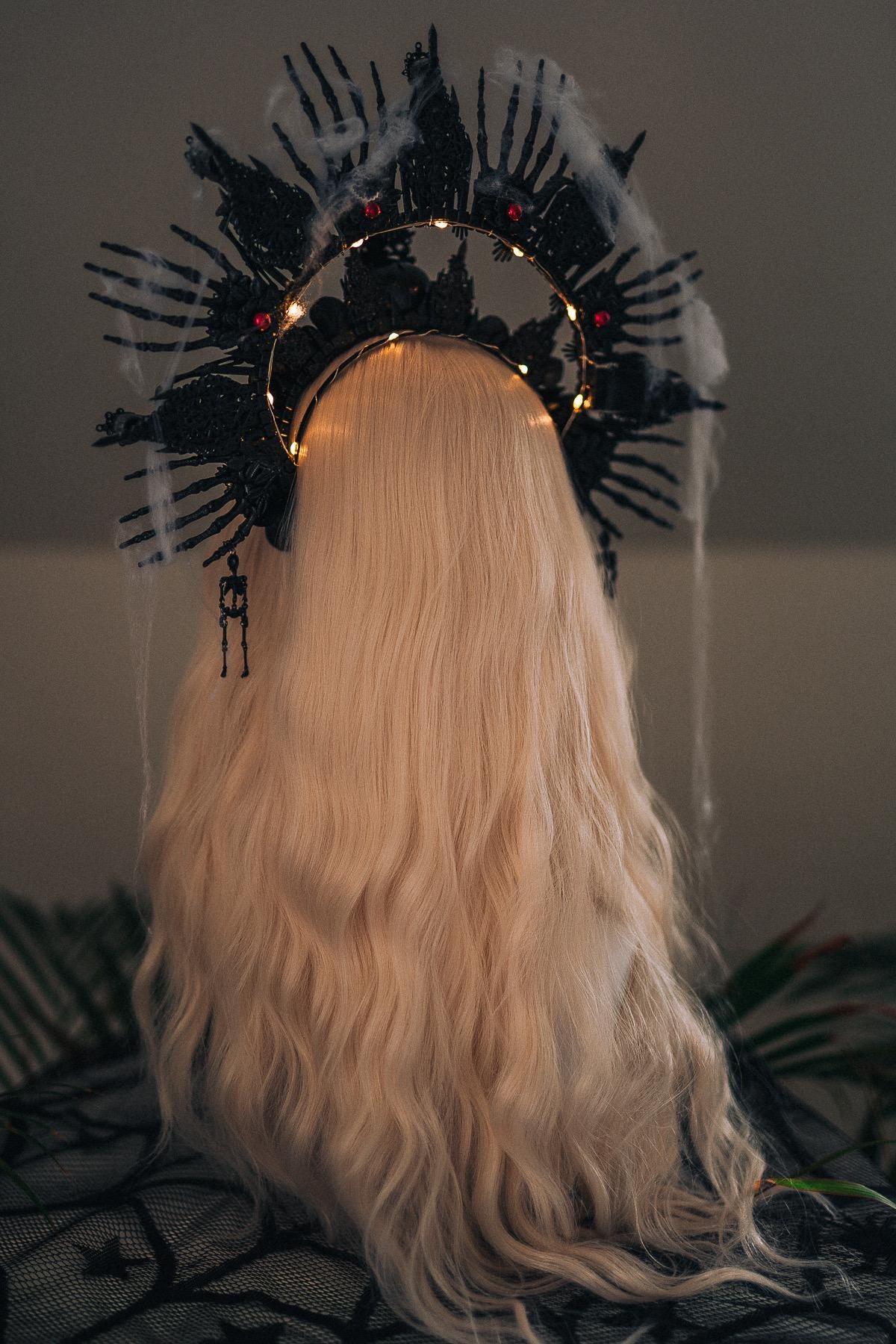 Dark Skeleton Queen Halo Crown Halloween Headpiece Red Black Gothic Skull Light Up Costume Goddess Tiara