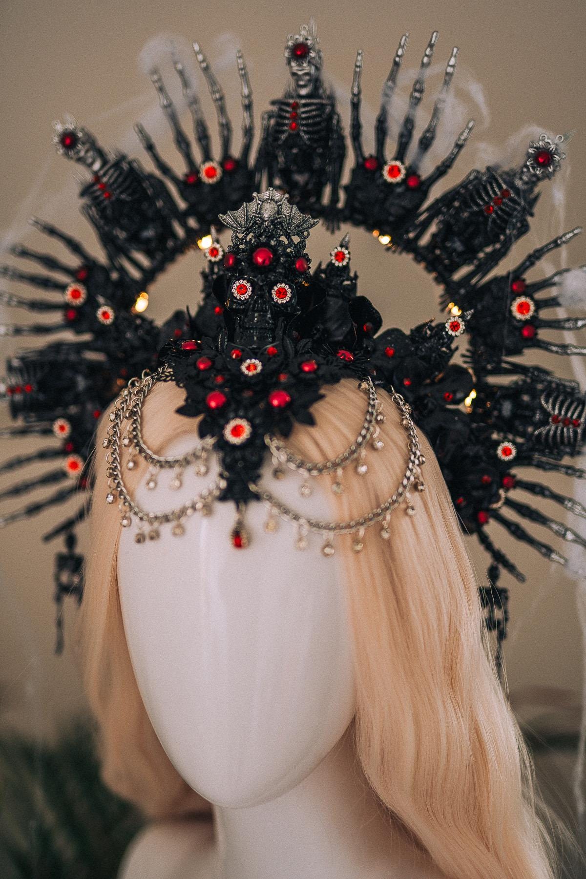 Dark Skeleton Queen Halo Crown Halloween Headpiece Red Black Gothic Skull Light Up Costume Goddess Tiara