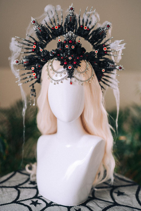 Dark Skeleton Queen Halo Crown Halloween Headpiece Red Black Gothic Skull Light Up Costume Goddess Tiara