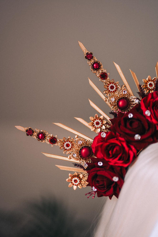 Emerald Green Halo Crown, Gold Headpiece, Carnival Costume, Flower Spiked Tiara, Baroque Festival Crown, Masquerade Queen Headdress