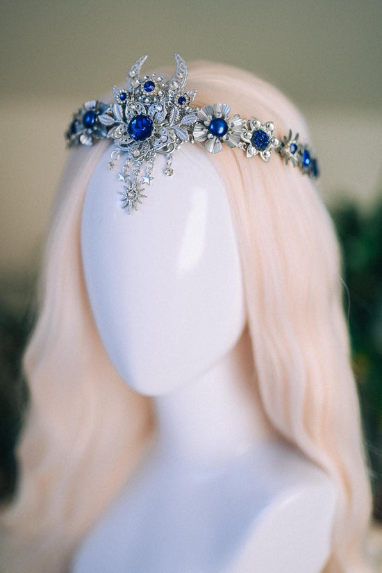 Silver Moon Goddess Tiara Blue Crystals Crescent Crown Celestial Headpiece Wedding Ball Festival Costume Silver Tiara Bride