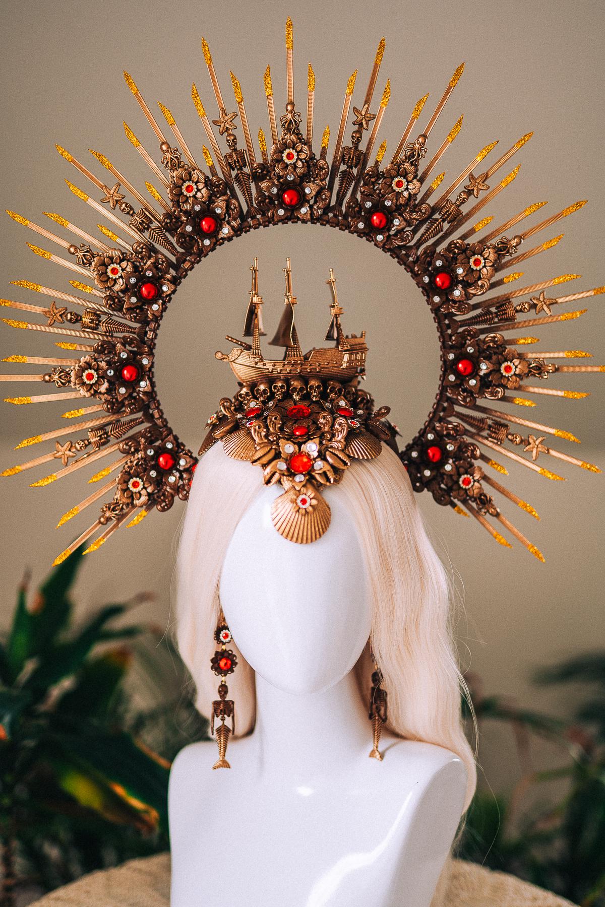 Gold Pirate Ship Halo Crown With Earrings Red Gem Skull Headpiece Ocean Goddess Costume Sea Queen Crown Fantasy Festival Headpiece