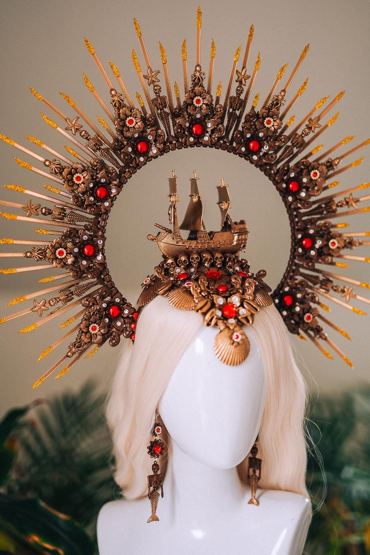 Gold Pirate Ship Halo Crown With Earrings Red Gem Skull Headpiece Ocean Goddess Costume Sea Queen Crown Fantasy Festival Headpiece