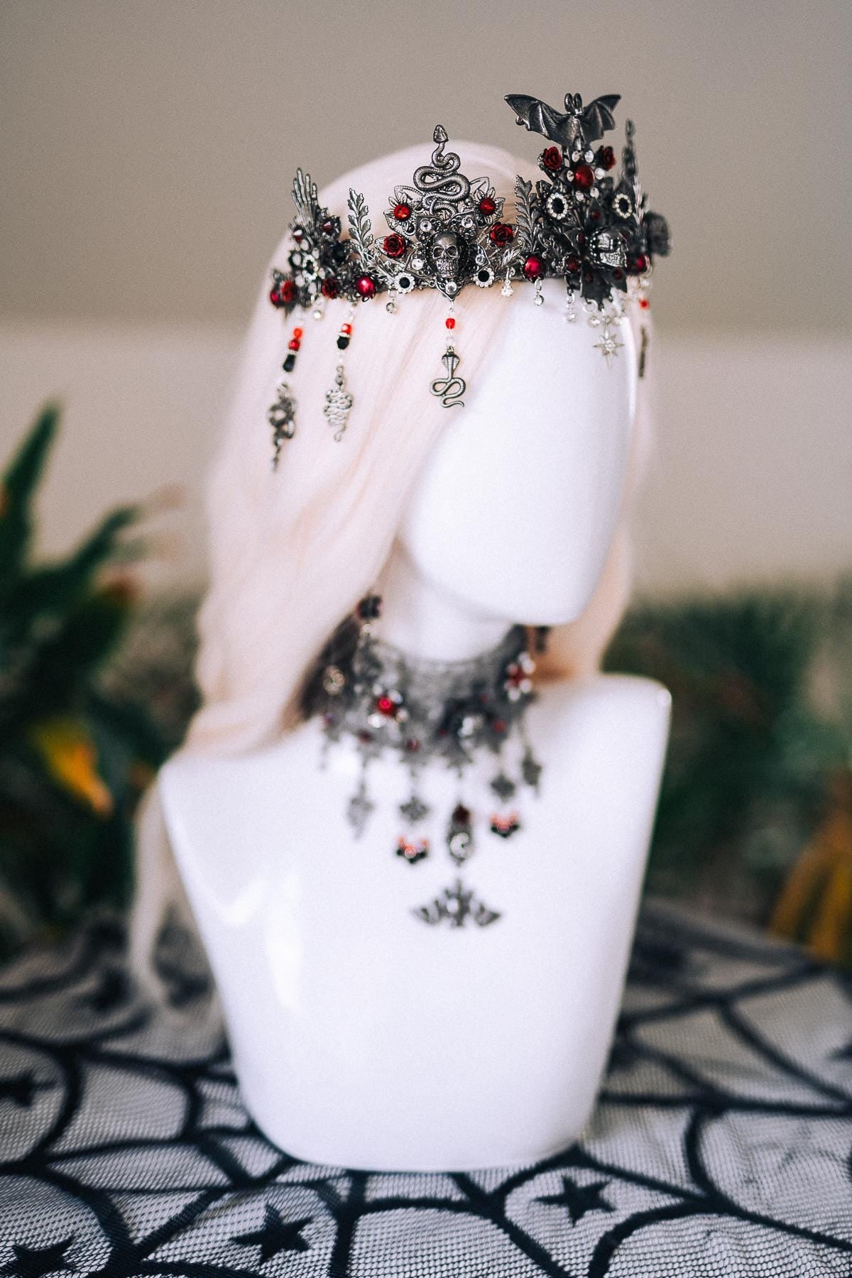 Vampire Queen Crown Gothic Bat Skull Red Roses Filigree Black Silver Halloween Tiara Dark Royal Headpiece Festival Costume