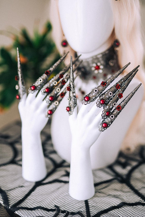 Vampire Queen Crown Gothic Bat Skull Red Roses Filigree Black Silver Halloween Tiara Dark Royal Headpiece Festival Costume