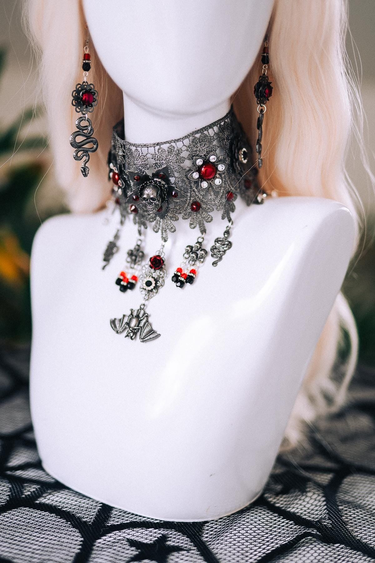 Vampire Queen Choker Gothic Lace Skull Bat Red Crystals Black Silver Necklace Halloween Dark Royal Jewelry