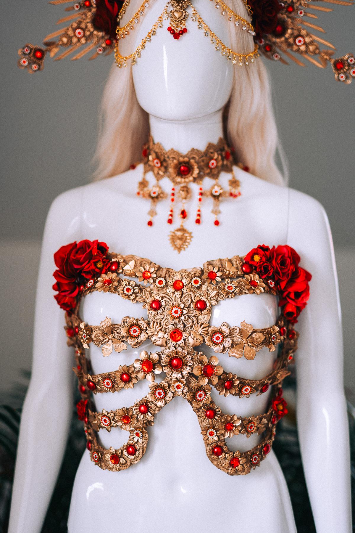 La Catrina Red Gold Finger Claws Roses Sacred Heart Gothic Hand Jewelry Mexican Goddess Accessories