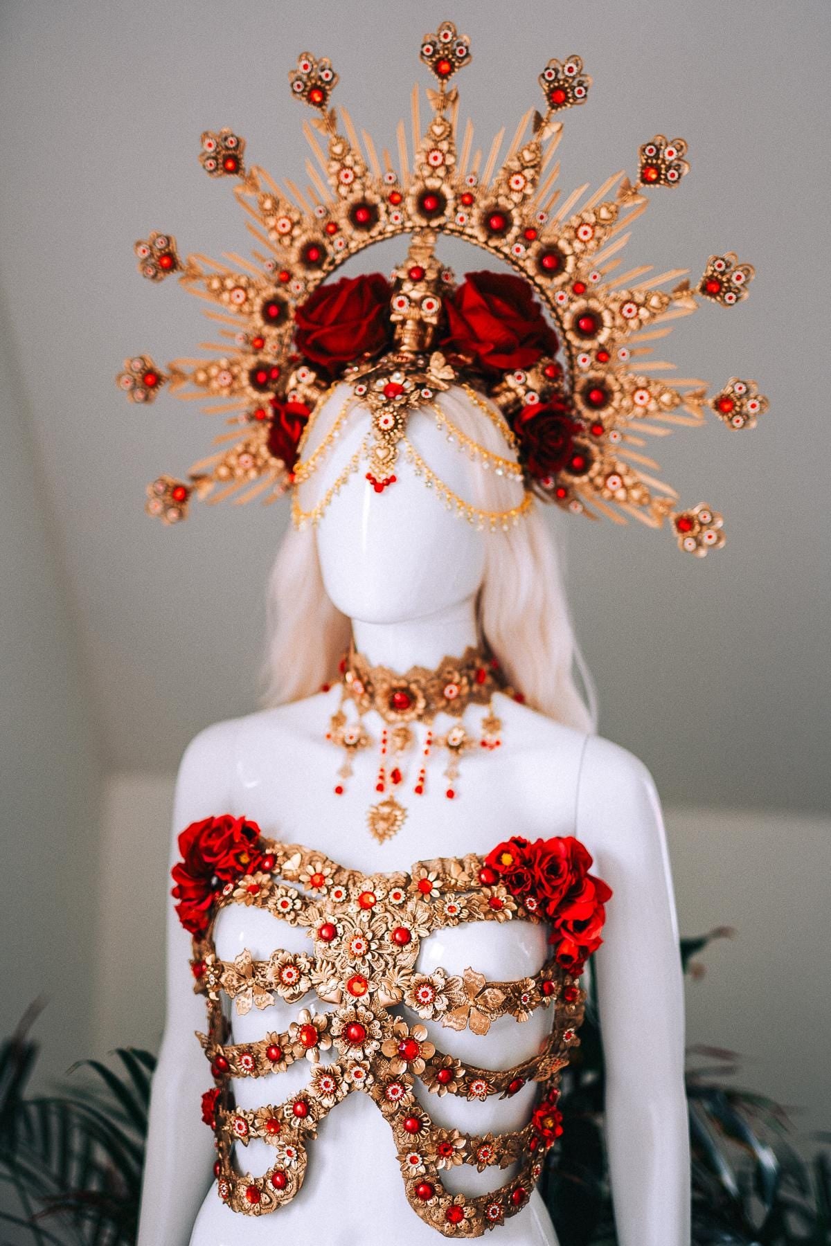 La Catrina Red Gold Finger Claws Roses Sacred Heart Gothic Hand Jewelry Mexican Goddess Accessories