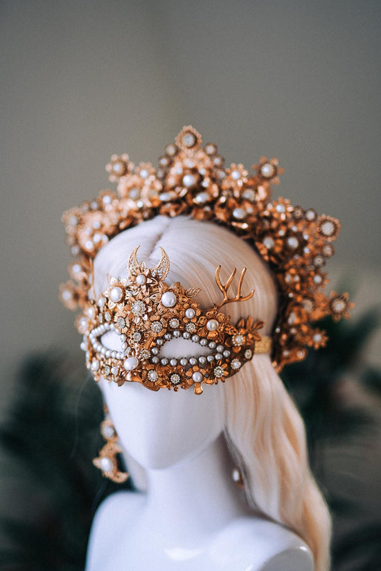 Golden Masquerade Floral Earrings White Gold Pearl Crystal Jewelry